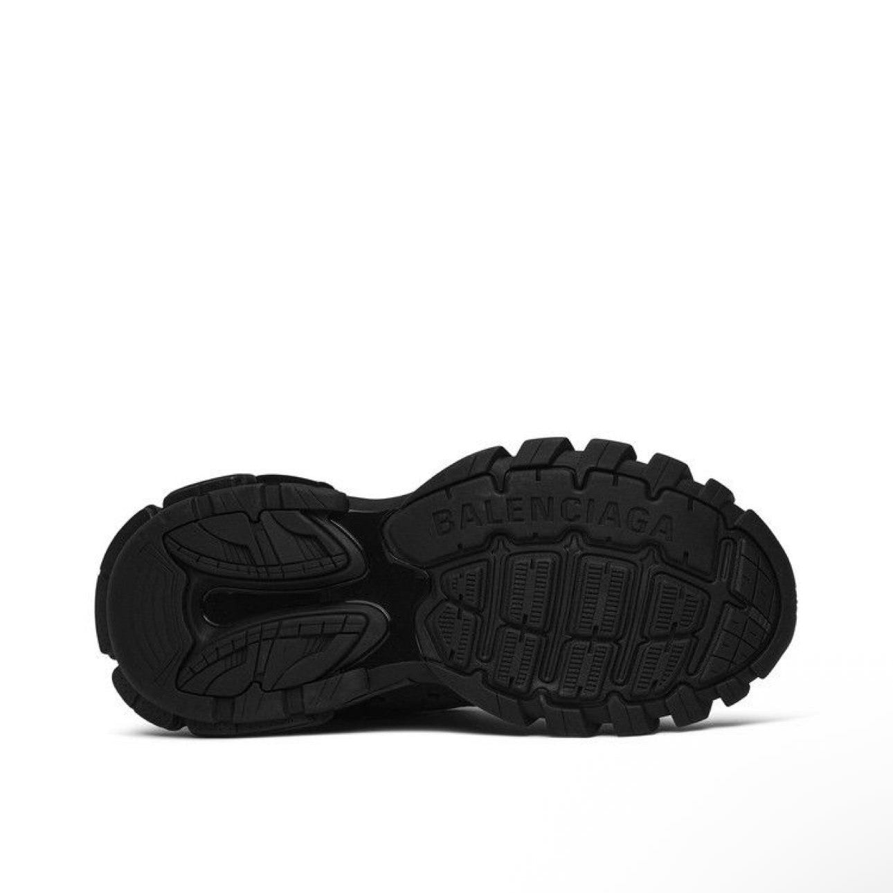 Balenciaga Track "Black"