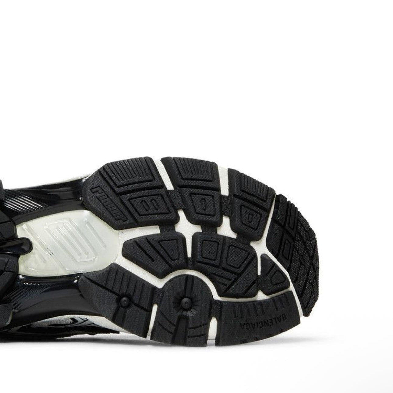 Balenciaga Runner "White and Black"